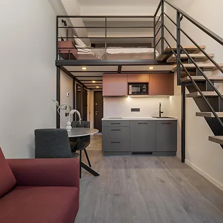 Rusty Red Loft In Centre Self Check-in No 2 Apartamento