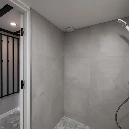 Rusty Red Loft In Centre Self Check-in No 2 Apartment Wilna